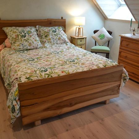 Escale A Villeperdue Chambre Neringa Saint-Épain エクステリア 写真